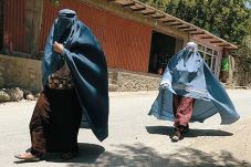 Muslimah di Xinjiang...