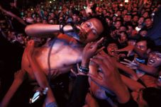 Burgerkill Tampil Memukau...