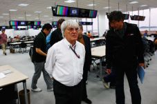 F1 Terpaksa Masukkan...