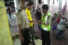 26 Orang Diduga Preman...