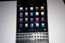 Ini Alasan BlackBerry...