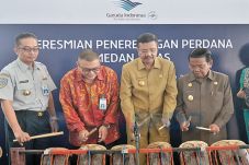 Garuda Indonesia Buka...