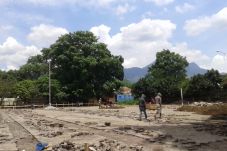Alun-Alun Ujung Berung...