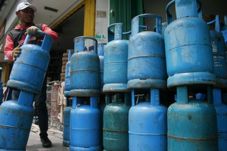 Pertamina Pertimbangkan...