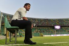 Gattuso Berminat Tangani...