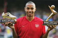 Wenger Siapkan Kejutan...