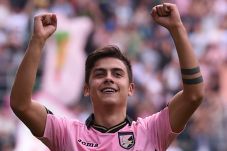Napoli Tak Minat Boyong...