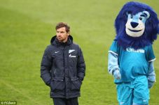 Pelatih Zenit Tolak...