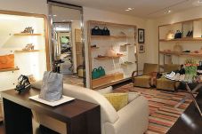 Tods Turun Harga