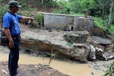 Sungai Pelampeyan Meluap,...