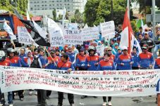 UMK 2015 Jawa Tengah...