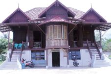 Menjaga Cagar Budaya...