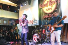 Penantian Lama Album...