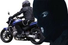 Pengendara Ninja Dirampok...