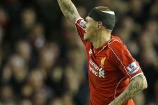 Gol Telat Skrtel Buyarkan...