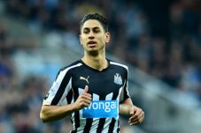 Hadapi United, Perez...