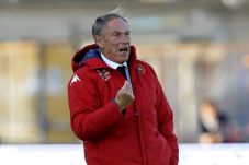 Cagliari ke Zona Degradasi,...