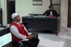 Kritik Bupati Gowa di...