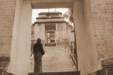 Kisah Sultan Agung,...