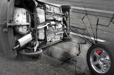 Hindari Motor, Mobil...