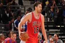Gasol Sukses Jadi Pengkhianat