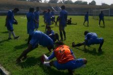 Imbas Sepak Bola Gajah,...