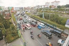 Tiga Jembatan Bahayakan...