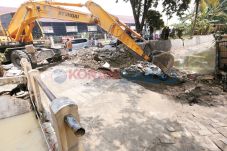 Jembatan Wijaya Putra...