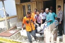 Nenek 86 Tahun Tewas...