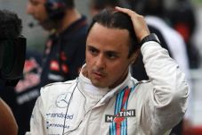 Williams Tidak Sepenuhnya...
