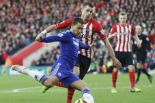 Chelsea Bawa Pulang...