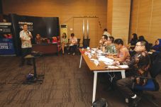 Investasi Bernama Reputasi