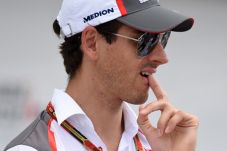 Dibuang Sauber, Adrian...