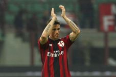 Torres Tersesat, Simeone...