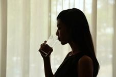 Mengenal Manfaat Minum...