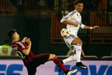 AC Milan Tekuk Real...