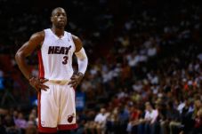 Pacers Menutup Pergantian...