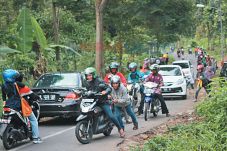 Turis Macetkan Pacet