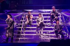 G-Dragon Isyaratkan...