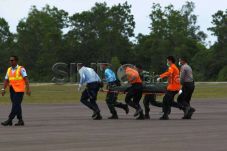 10 Jenazah Korban AirAsia...