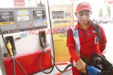 Harga Pertamax Diturunkan...