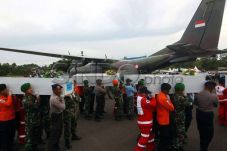 12 Jenazah Korban AirAsia...