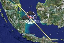 Arus Deras dan Lumpur...
