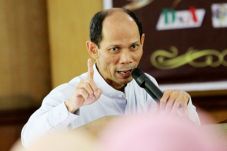 Ichsanuddin Ragukan...
