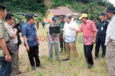 Awal Tahun, Aher Kukurusukan