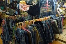 Berburu Barang Fashion...