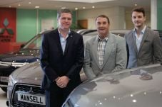 Nigel Mansell Jualan...
