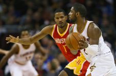 Timnya Kalah, Kyrie...