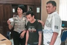 Penggali Kuburan Pun...
