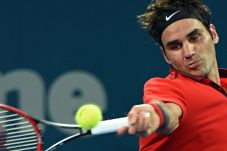 Federer Dikeroyok Petenis...